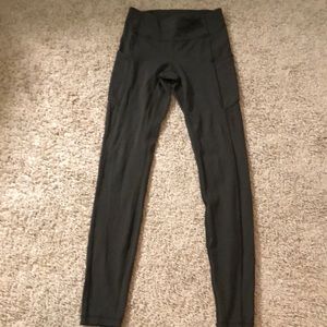 ✨💚Olive Green Lulu Lemon Leggings✨💚